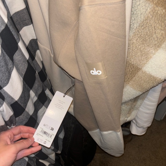 Alo Waves Hoodie - Picture 2 of 3